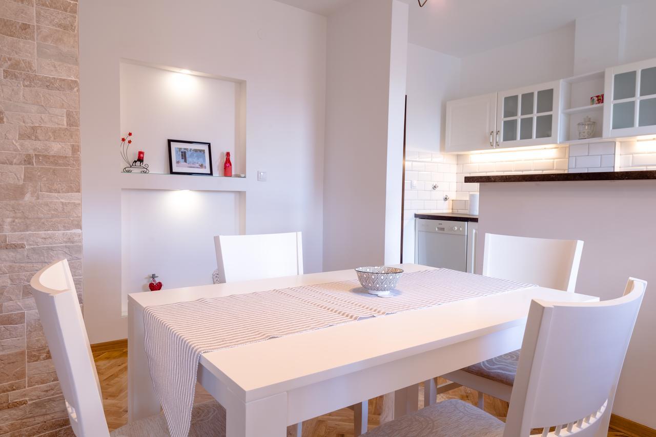 Apartman Arte Novi Sad Exteriör bild